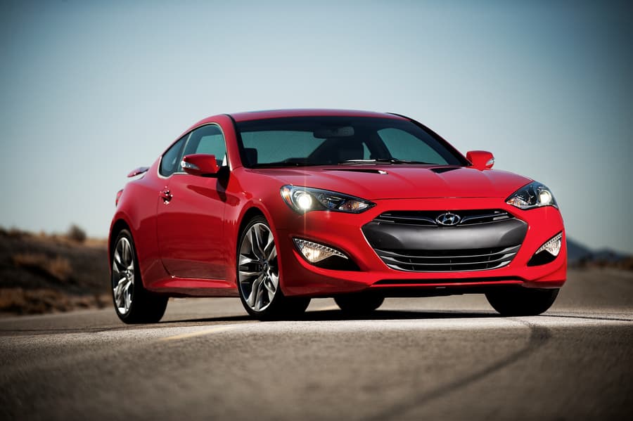 is hyundai genesis a good car to buy